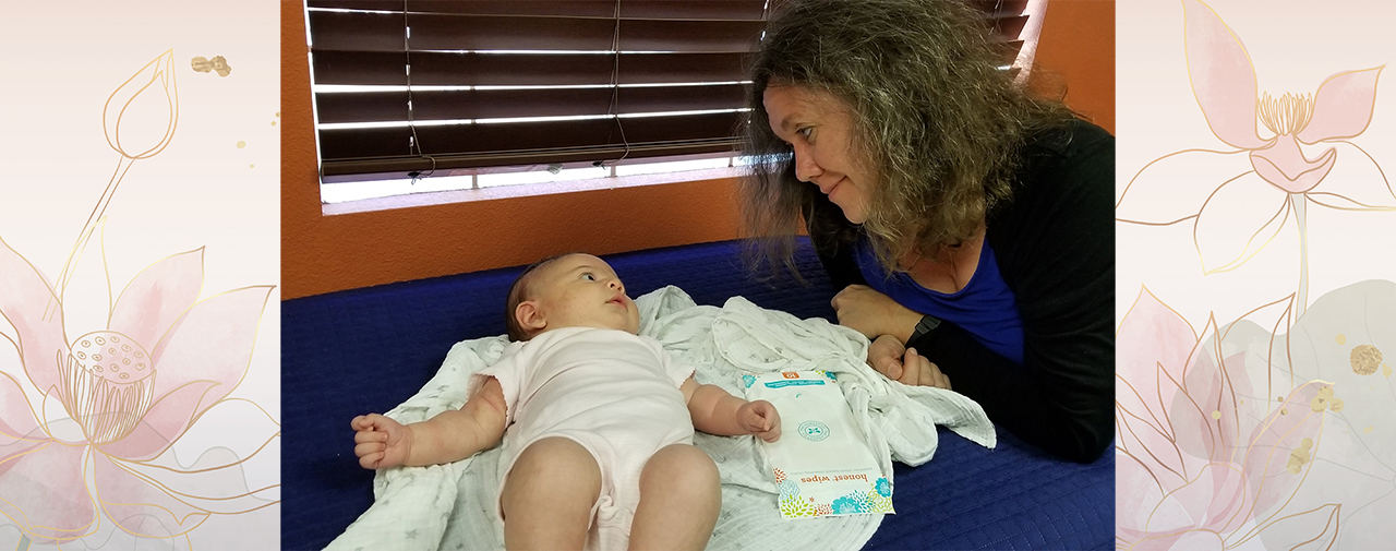 Newborn Lying on Back and Looking up